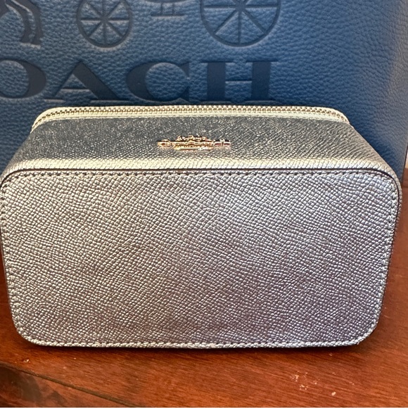 Coach Vanity Case Handled Zip Jewelry Travel Box Blue Metallic - Picture 10 of 14